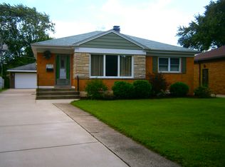 11117 Highridge Ave, Westchester, IL 60154