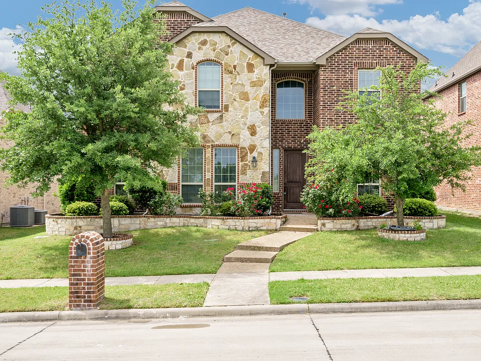 3612 Bright Star Way