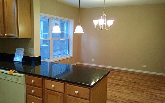 5th image of 7641 N Bosworth Ave #1