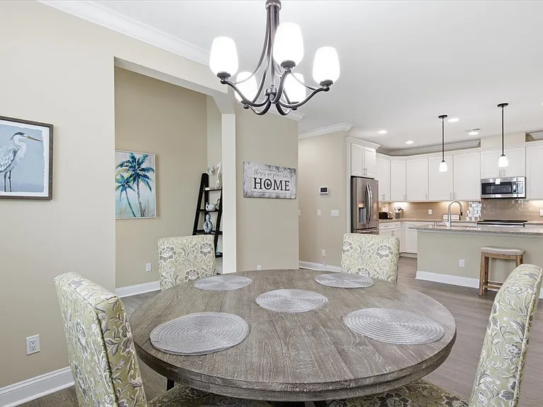 432 Summertime Pl — Photo 9