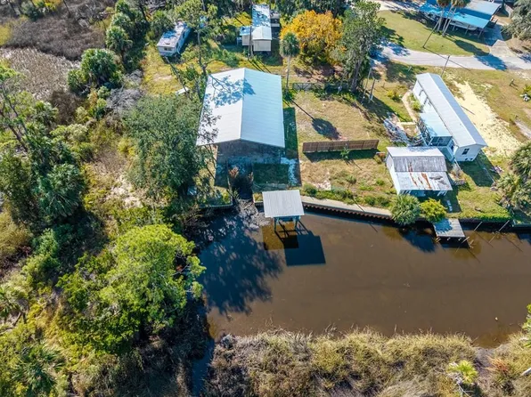 103 SE 861st Ave, Suwannee, FL 32692