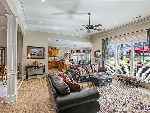 5th image of 41165 Clearwater Ave