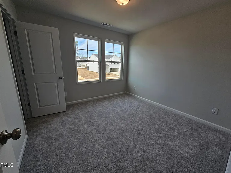 469 Willard Woods Dr — Photo 18