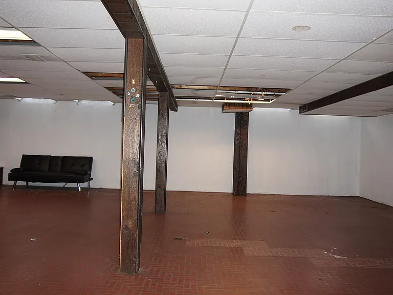 3858 Martin Rd — Photo 18