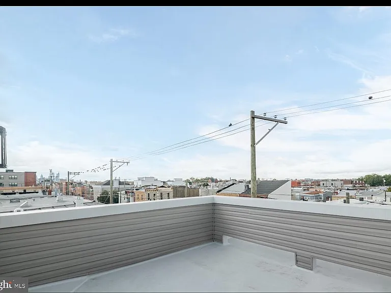 3127 Richmond St #3 — Photo 8