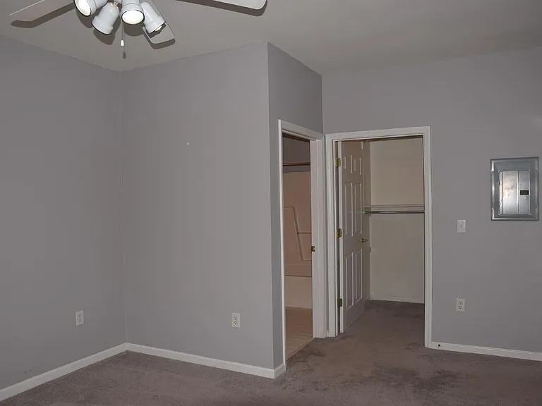 720 N Person St #103 — Photo 14