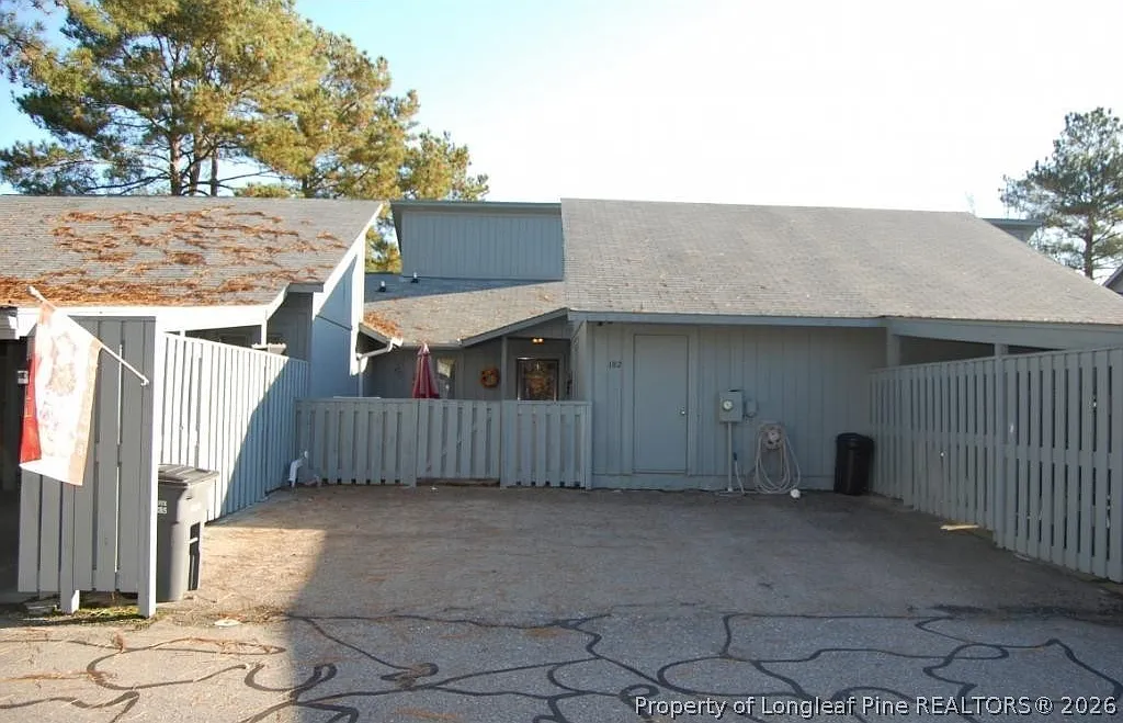 2 bed, 2.0 bath, 1120 sqft, $1,700 — Photo 1