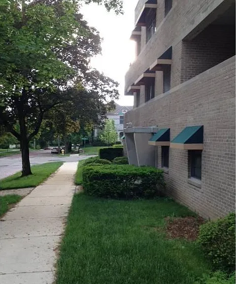 345 Logan St SE #A — Photo 2