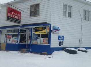 1237 Michigan Ave, Alma, MI 48801