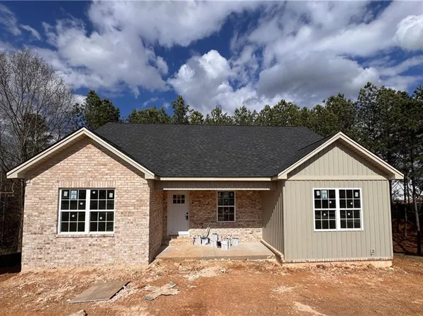 119 Rons Ct NW, Calhoun, GA 30701