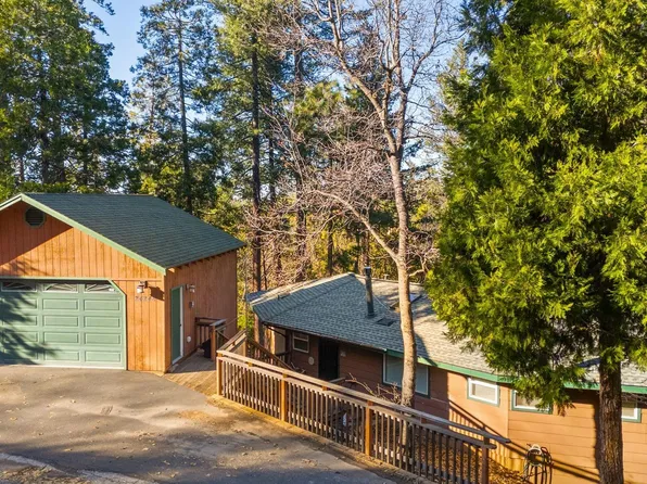 24248 Martingale Ln, Sonora, CA 95370