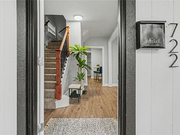 3rd image of 722 Stewart Ave
