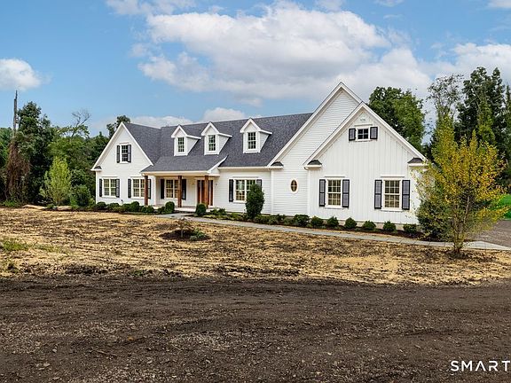 2nd image of 767 Ridgebury Road
