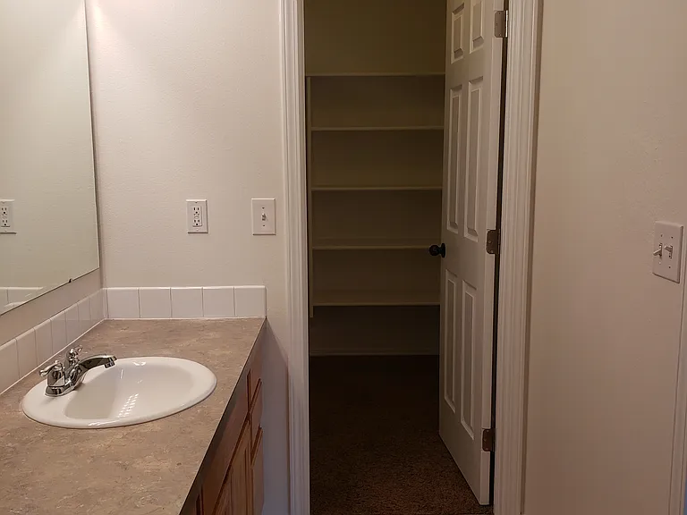 3648 S Green Basin Dr — Photo 3