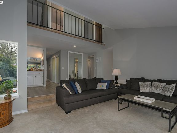 5th image of 5719 NE Hazel Dell Ave APT A