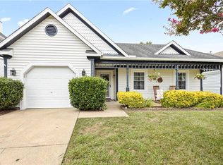 1033 Swapscott Ct, Virginia Beach, VA 23454