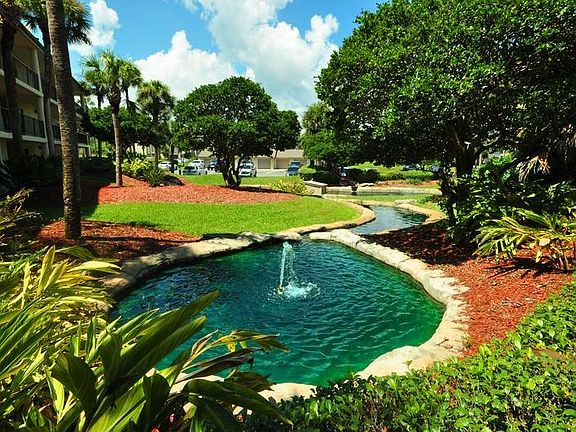 4th image of 108 Caribe Vista Way