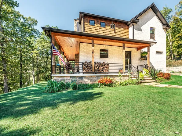 343 County Road 1489, Eureka Springs, AR 72632