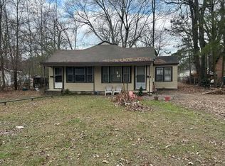 1003 W Calhoun St, Magnolia, AR 71753