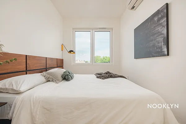 Rented by Nooklyn NYC LLC | media 23