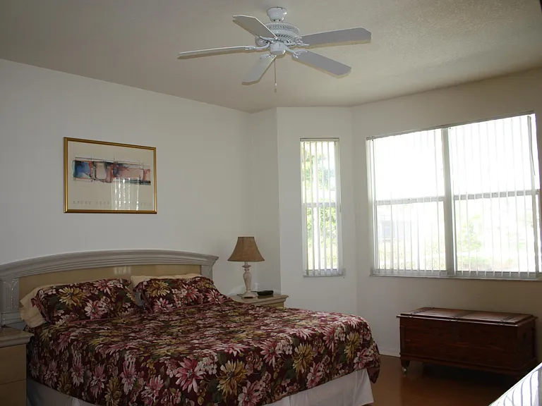 master bedroom with king size bed