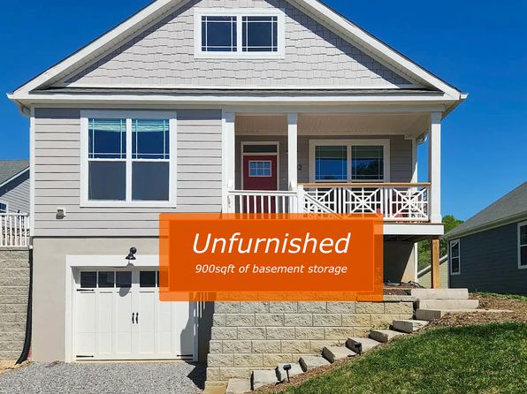 1022 Padgett Pl, Black Mountain, NC 28711