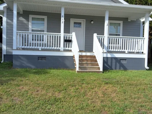 612 Cedar St, Beaufort, NC 28516