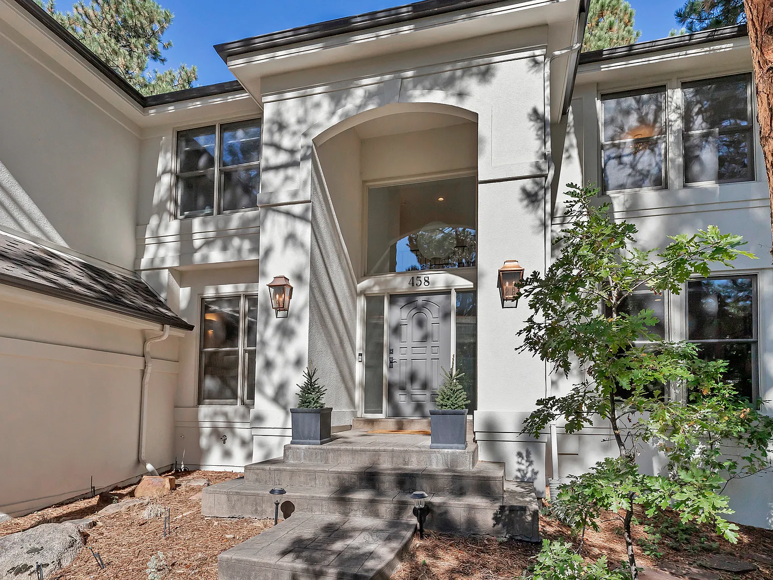 4 bed, 4610 sqft, $7,000 — Photo 4