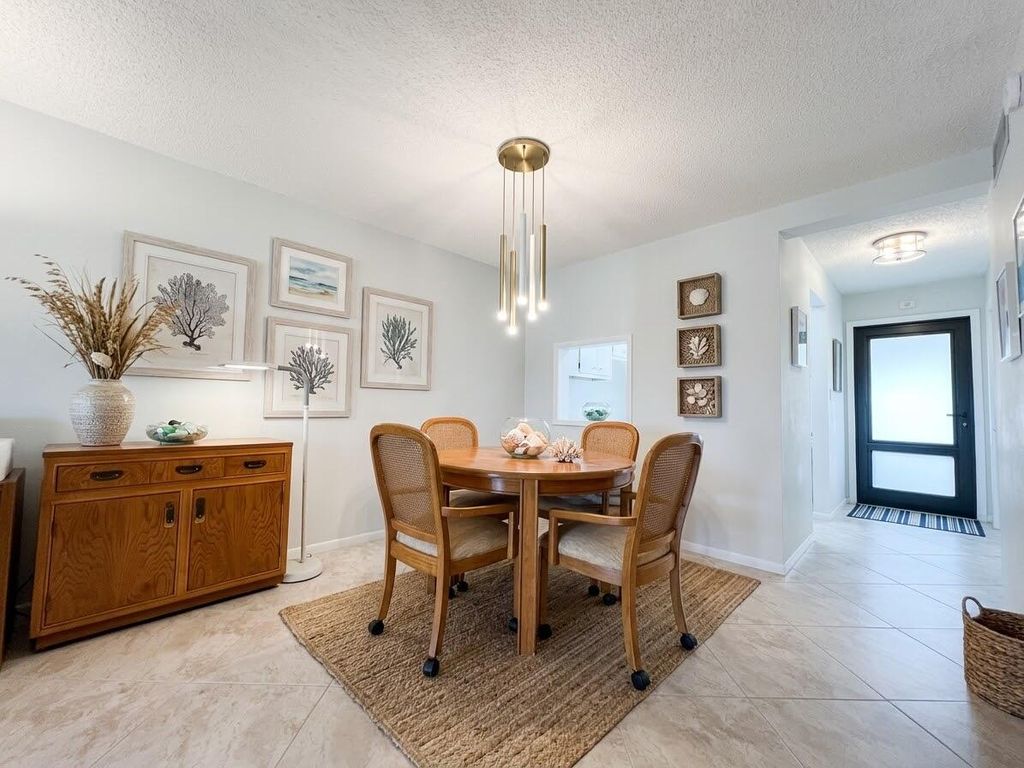 2601 NE 14th Street #535, photo 3