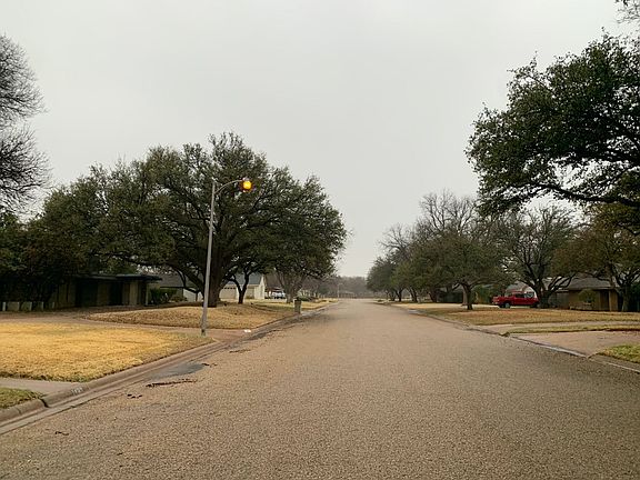 4th image of 1409 Woodland Trl
