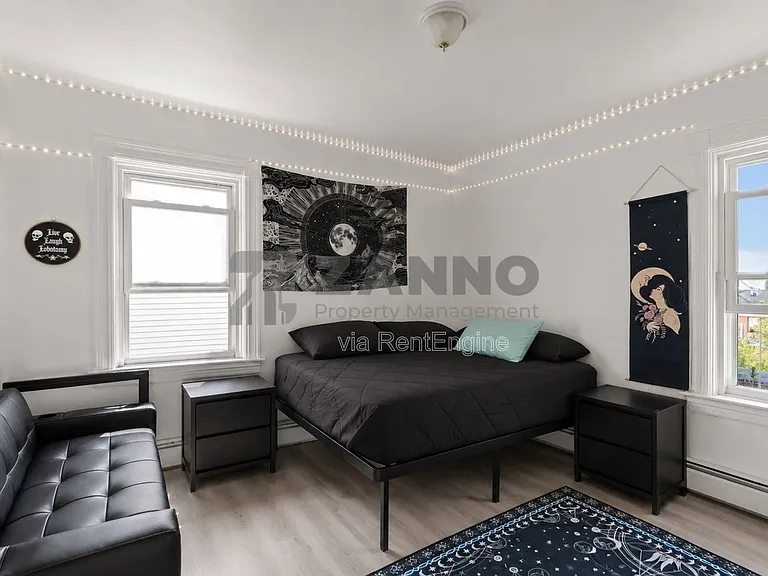 55 Potter St #2 — Photo 10