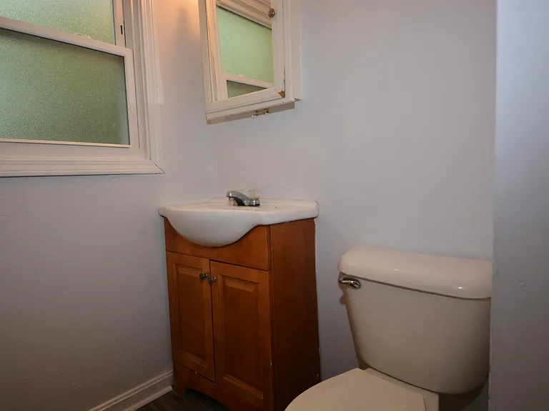 1086 Wellspring Dr — Photo 11