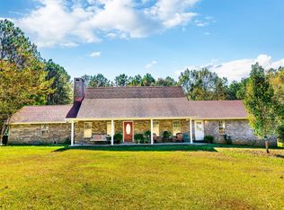 32 Ira Gilbert Rd, Laurel, MS 39443