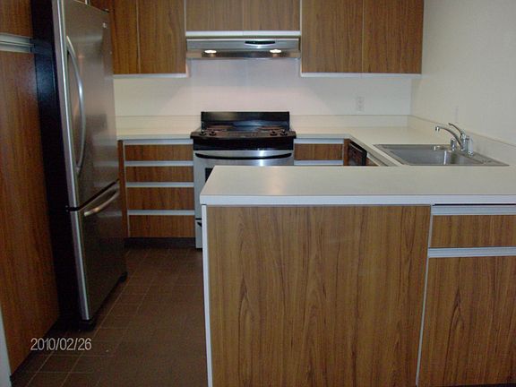 3rd image of 5525 Scotts Valley Dr Unit 21