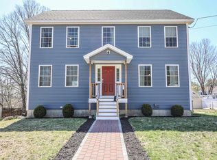5 Turnpike St, Pembroke, NH 03275
