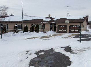 N6144 Pioneer Rd, Plymouth, WI 53073