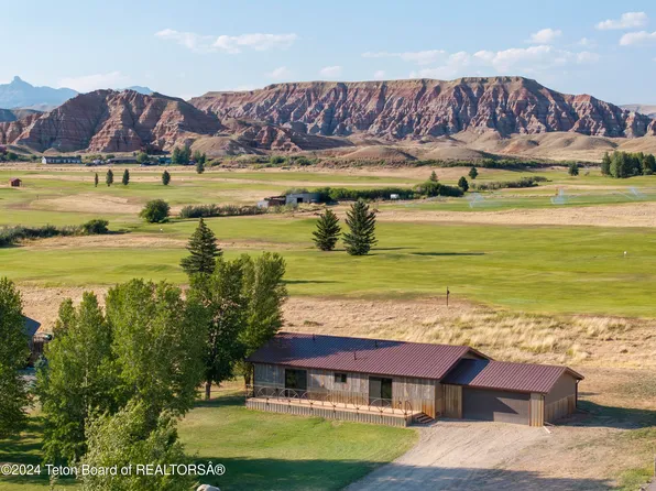 1424 Fairview Dr, Dubois, WY 82513