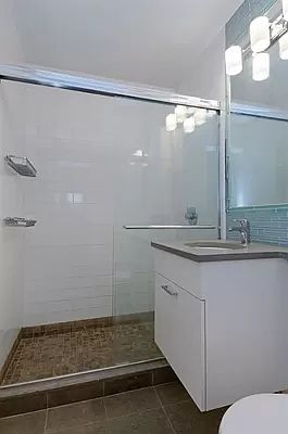 3rd image of 332 W 101st St APT 1F