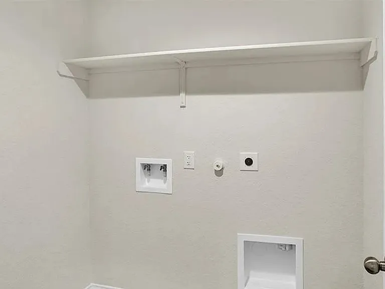 120 Brody Ln — Photo 12