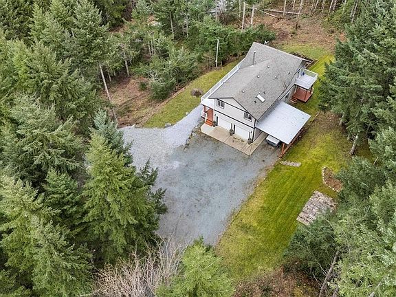 3rd image of 1130 Cougar Ridge Rd