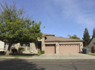 1712 Firestone Dr, Tulare, CA