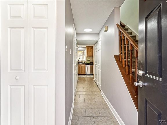 5th image of 724 Chatsworth Dr