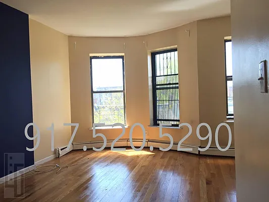 Rented by Loom Group | media 20