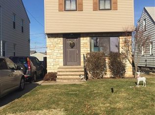 3118 Parklane Dr, Parma, OH 44134