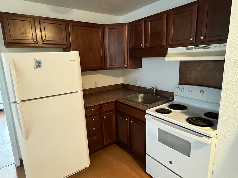 128 Arthur St #101 — Photo 1