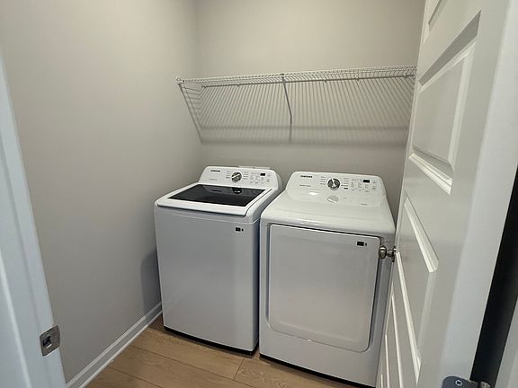 3rd image of 22755 Dashwood Ln