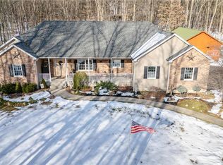 160 Crescent Dr, Lehighton, PA 18235