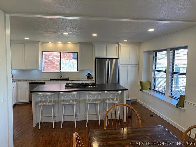 7009 E 99th St — Photo 8