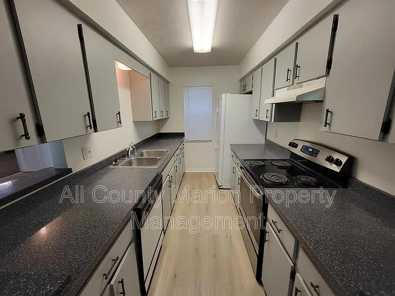 3549 SW 157th Loop — Photo 4
