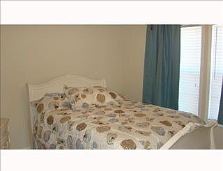 5th image of 401 Serpas Dr